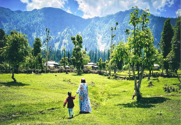 Neelum Valley Tour Packages